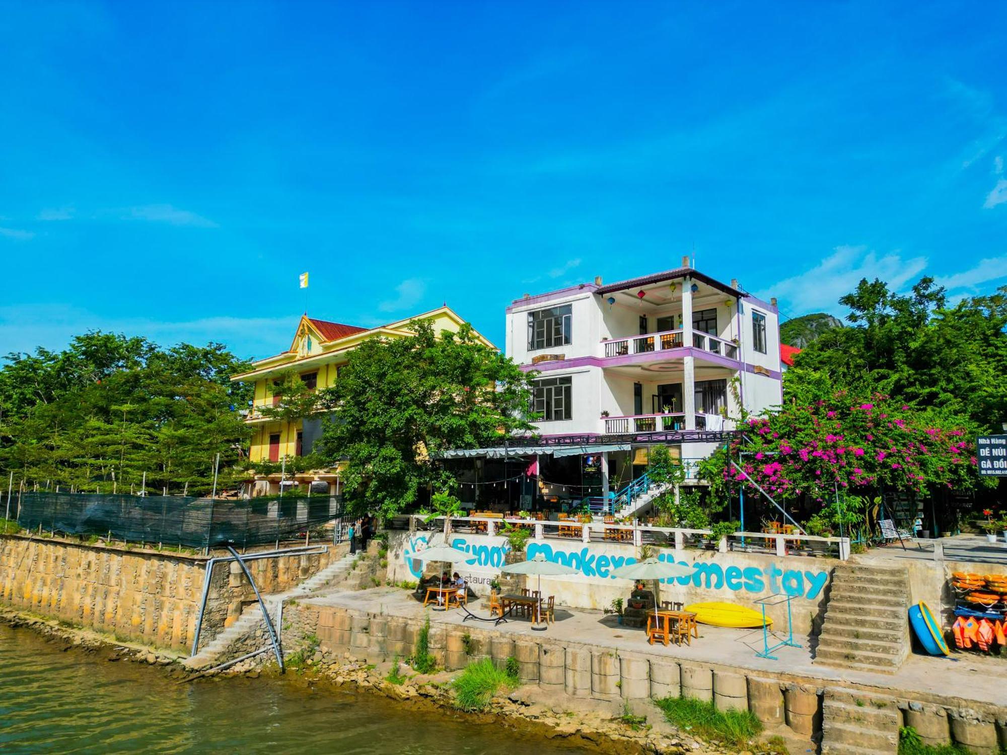 Funny Monkeys Homestay Phong Nha Exterior photo